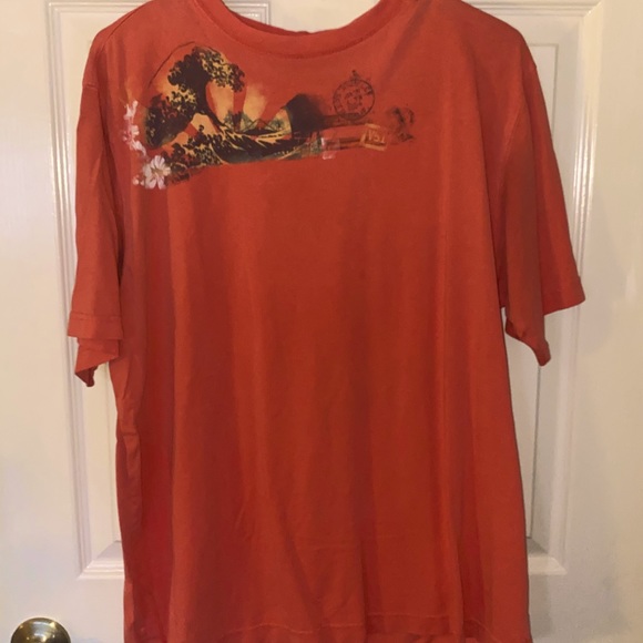 Ocean wave shirt - Picture 1 of 1